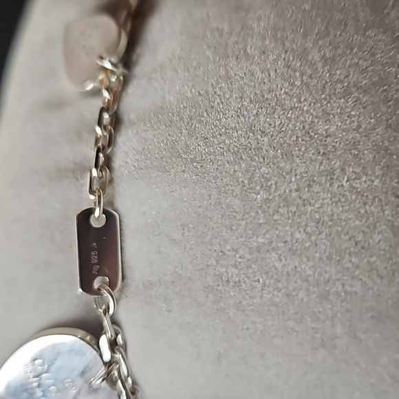 Gucci Charm Braclet - Picture 5 of 5